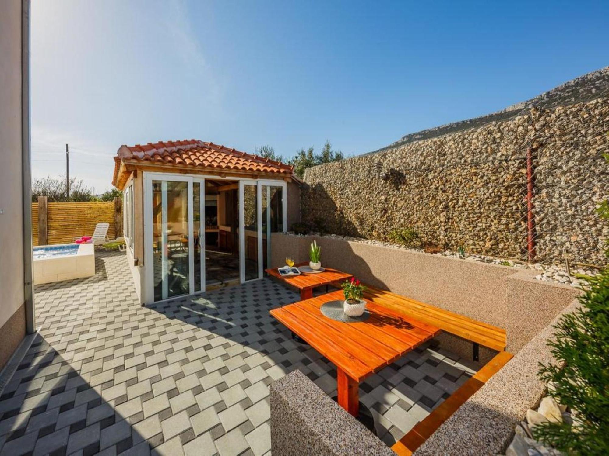 Holiday Home Chester With Heated Pool Kaštela Chambre photo